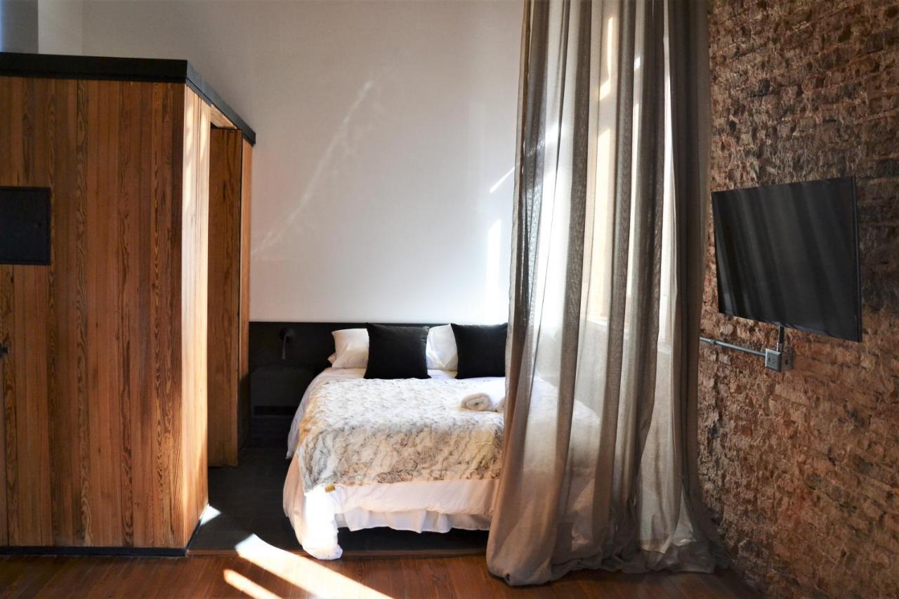Departamentos Boulevard Caseros * Buenos Aires